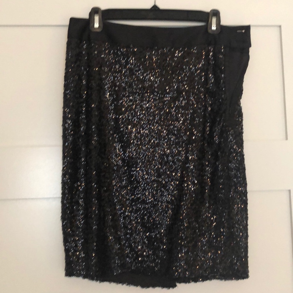 Black sequin party skirt!